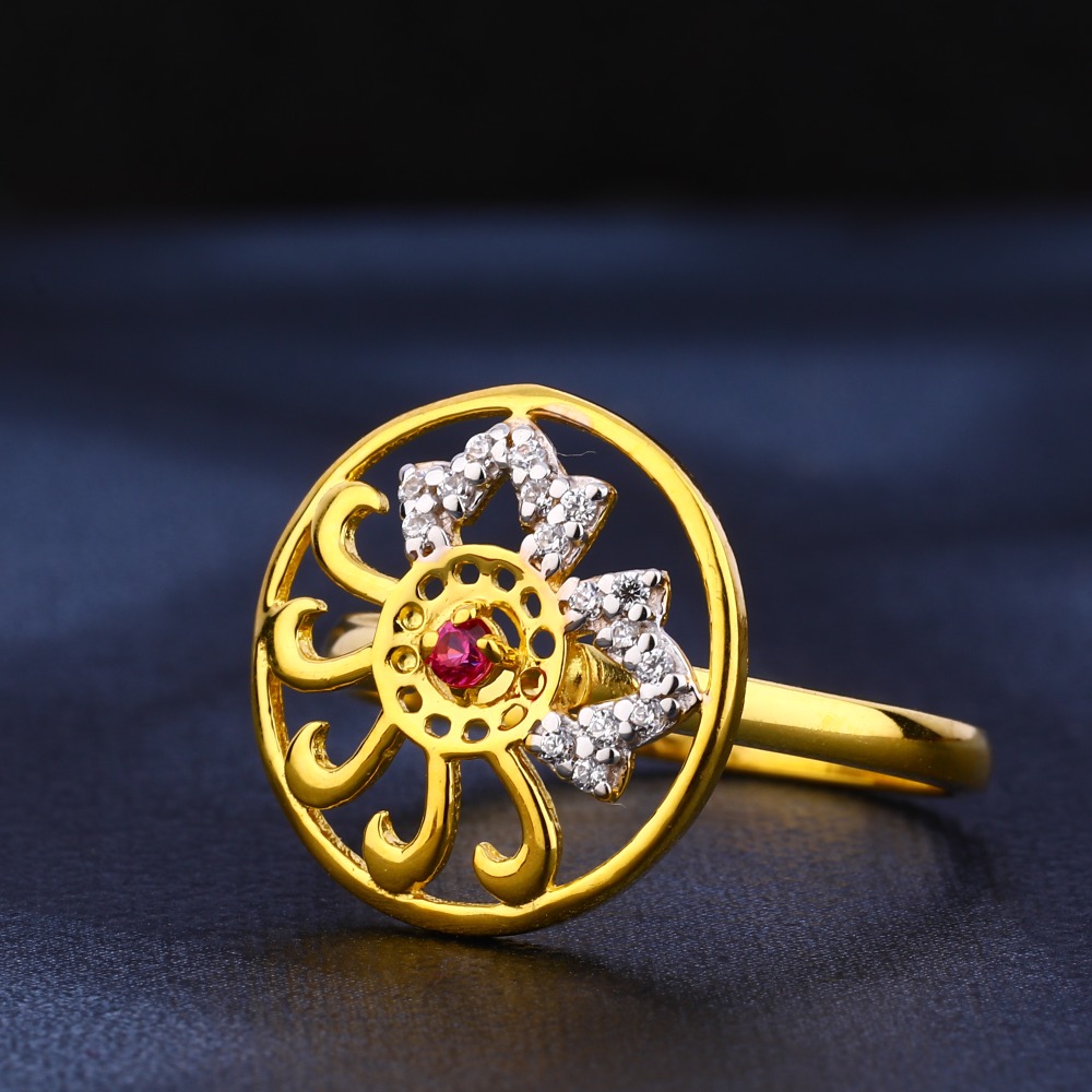 916 Women's Gold Classic  Cz Hallmark Ring LR464