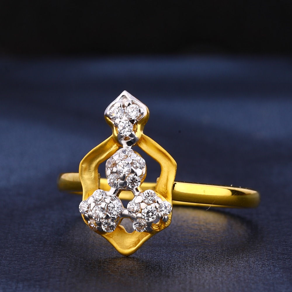 916 Gold CZ Diamond Women's Ring LR455