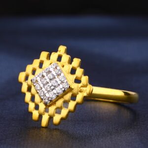 916 Gold Hallmark Delicate Ladies Ring LR450