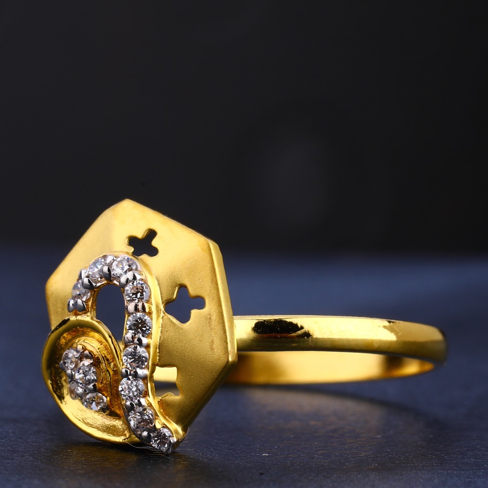22ct gold hallmark classic ladies  ring lr754