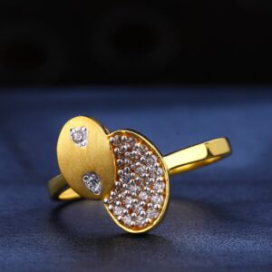 916 gold cz  stylish ladies ring lr581