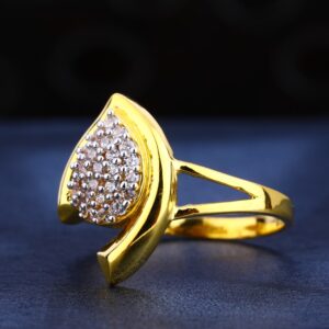 916 gold cz ladies ring lr574
