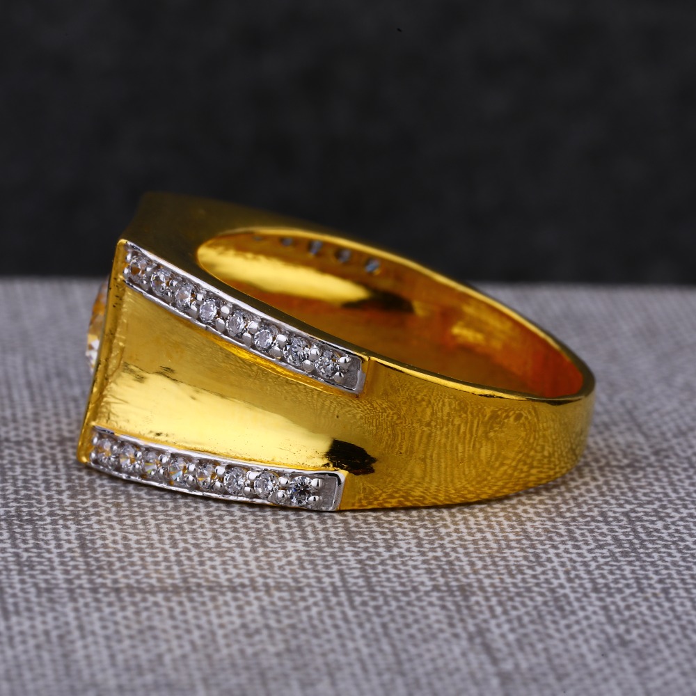 916 Gold Men's Hallmark Single Stone Ring MSR79 - Image 2