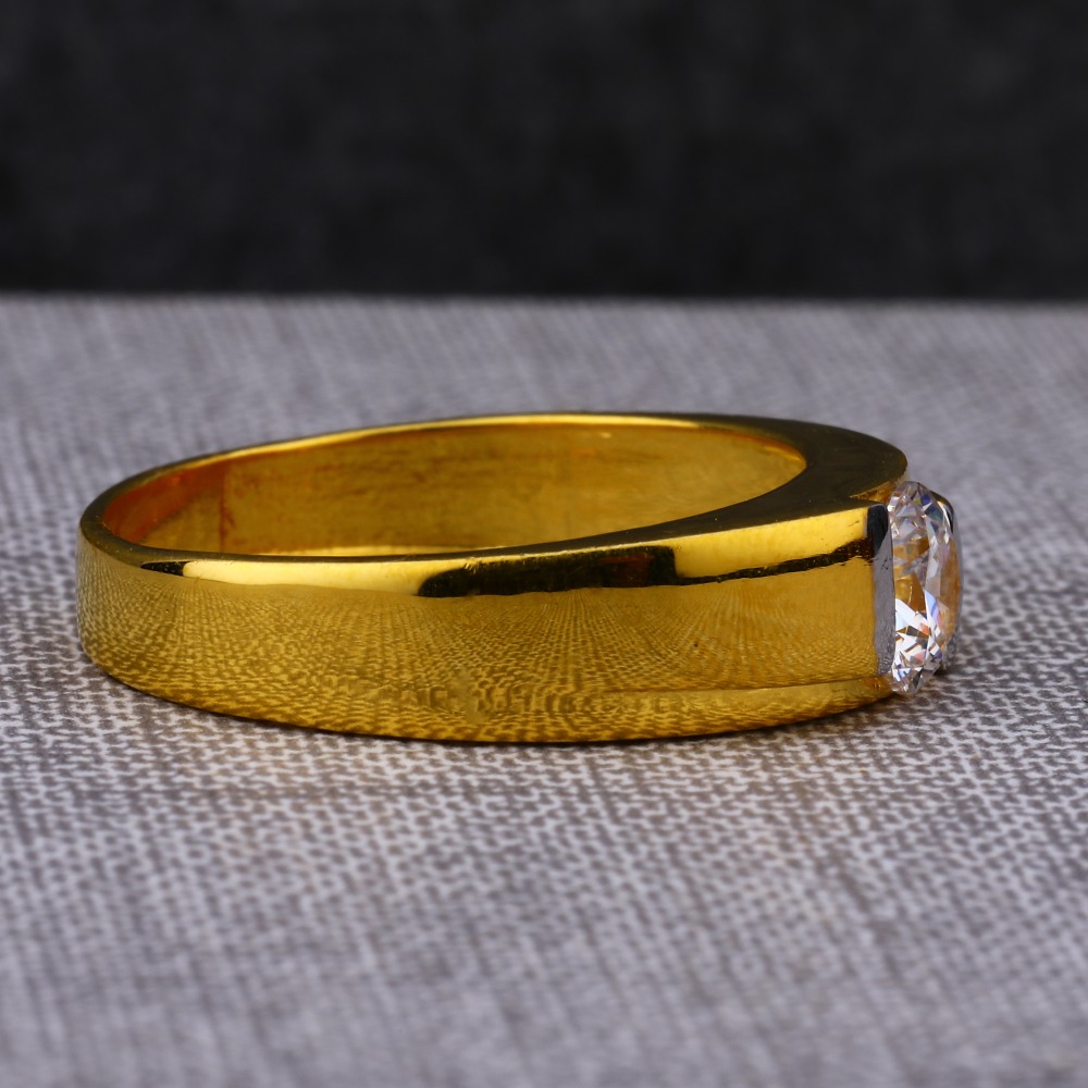 916 Gold Men's Fancy Single Stone Ring MSR76 - Image 3