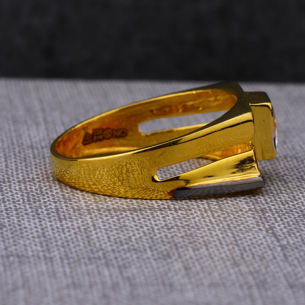 916 Gold Men's Delicate Single Stone Ring MSR74 - Image 3