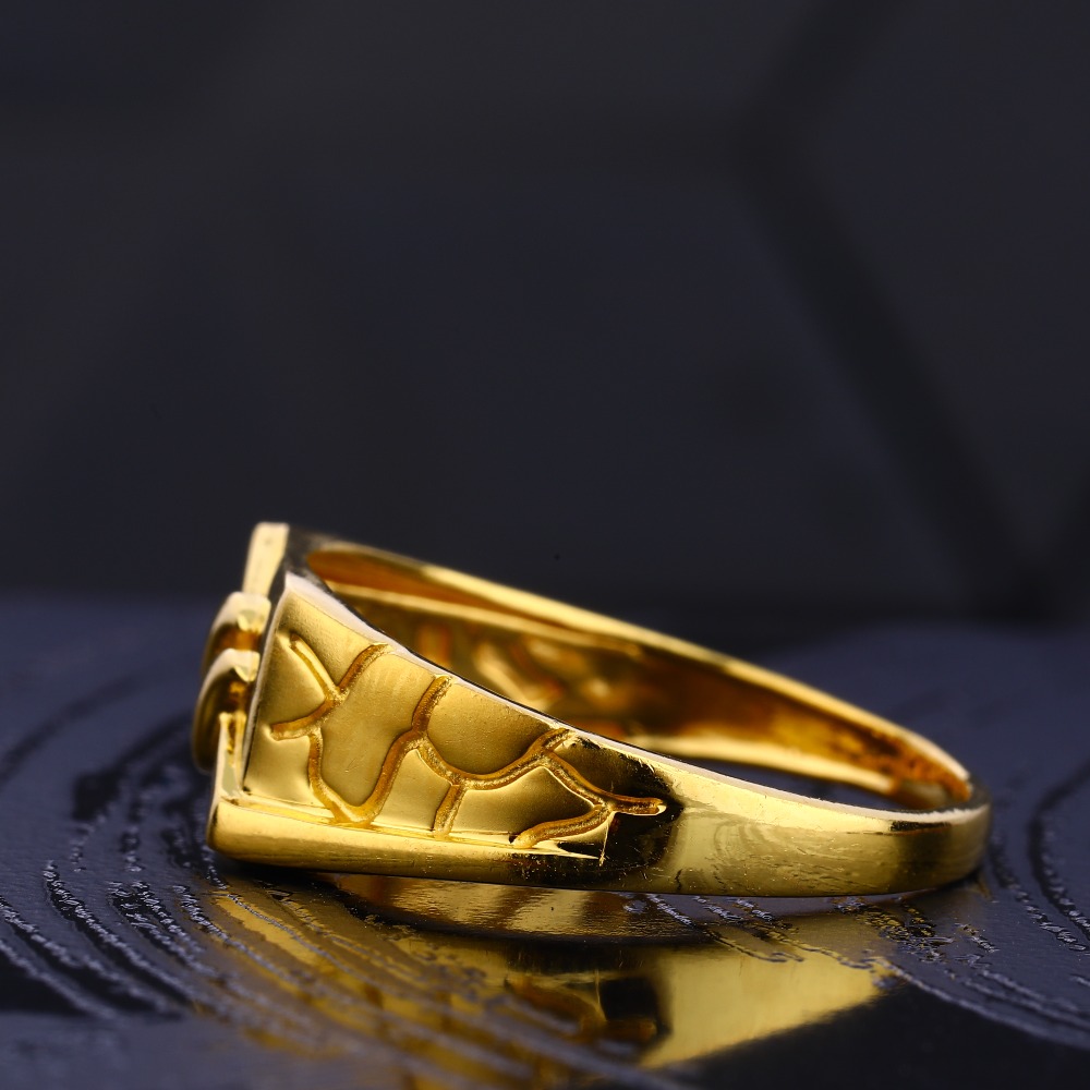 916 Gold Men's Stylish Plain Ring MR713 - Image 2