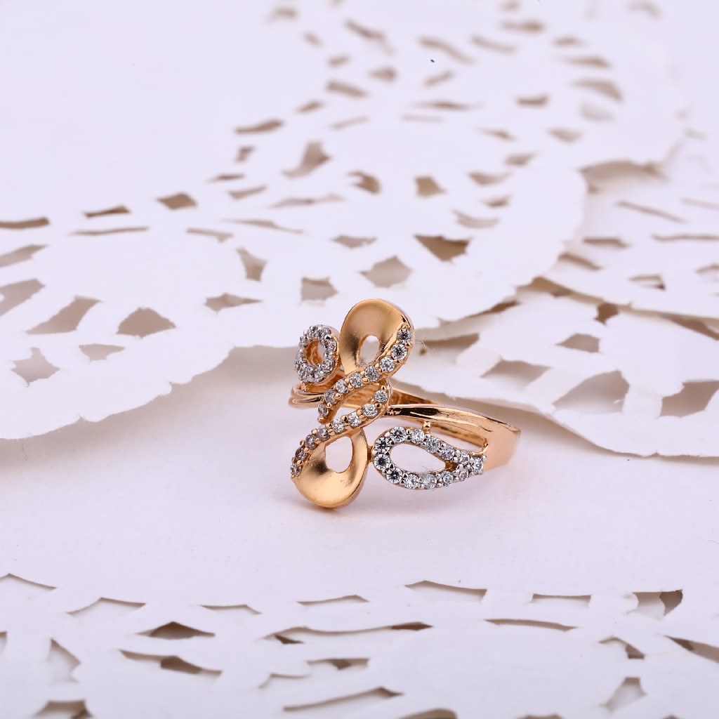 18KT Women's Hallmark Stylish Rose Gold ring RLR529