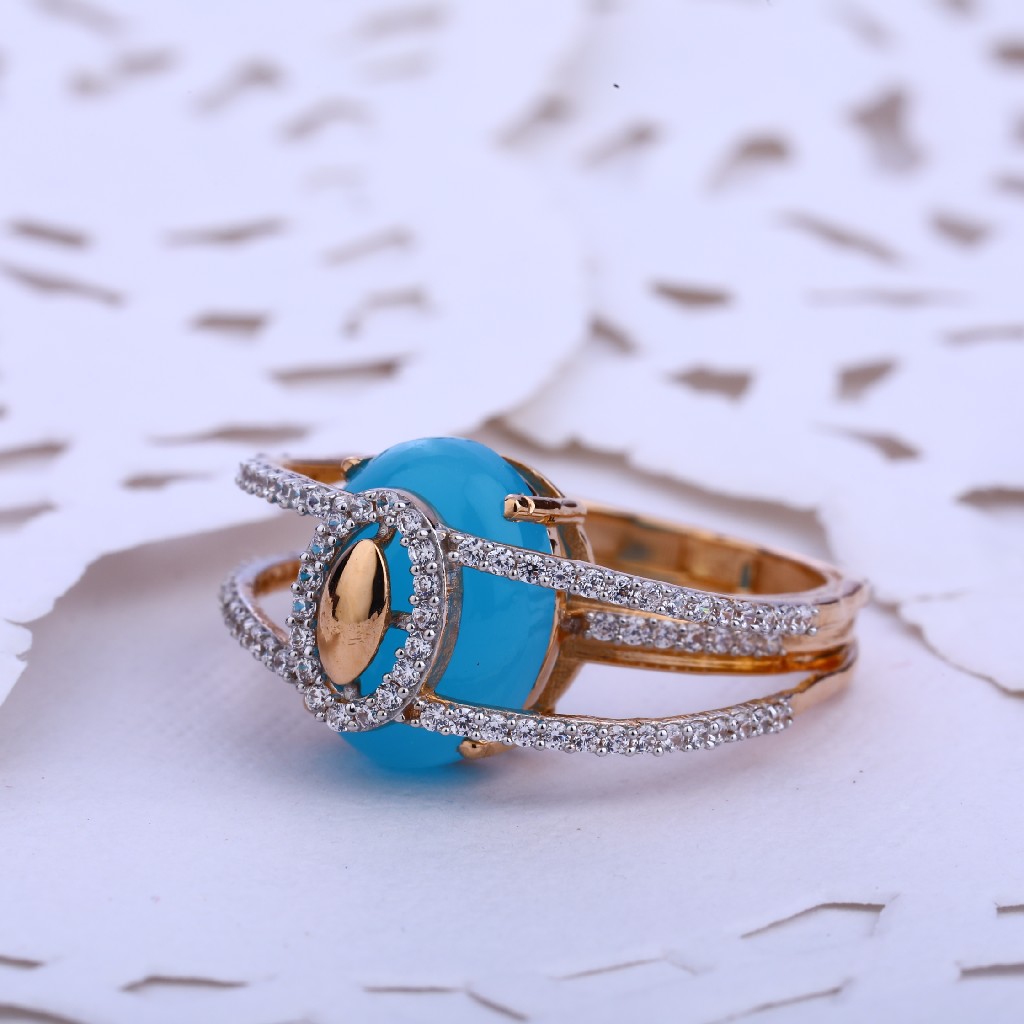 18kt CZ Rose Gold Stylish Women's Ring RLR501