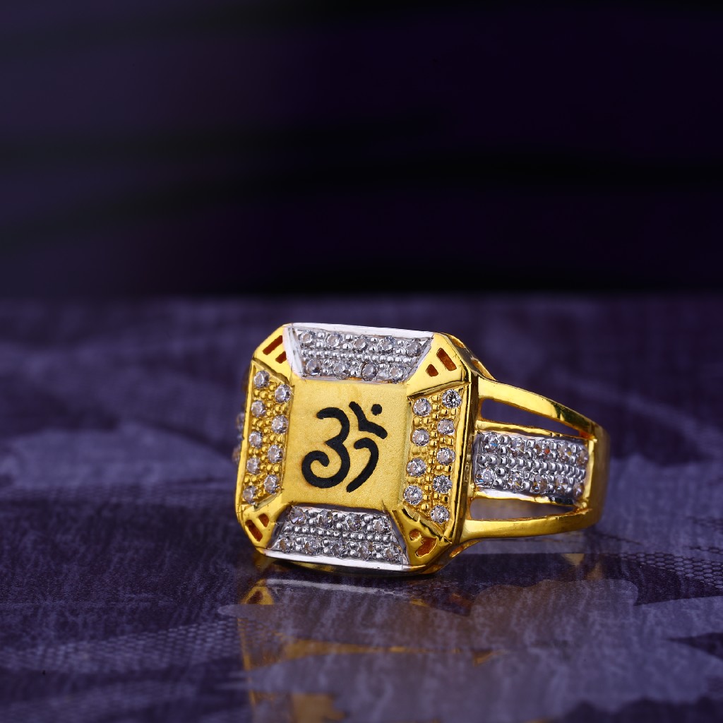 916 CZ Gold Hallmark Gorgeous Gent's God Ring MGR146