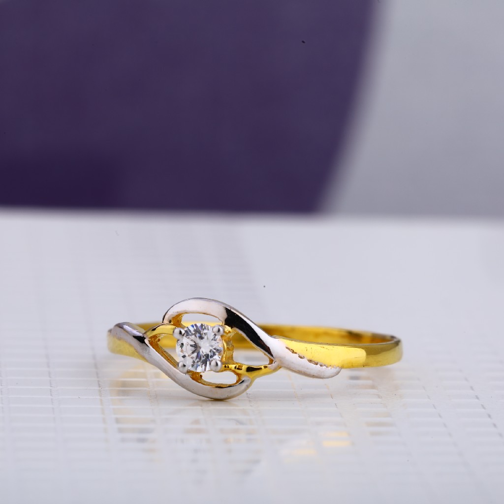 916 Ladies Delicate Single Stone Ring LSR64