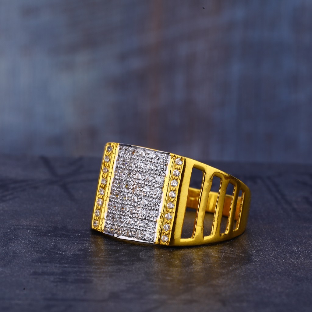 916 Gold Cz Exclusive Hallmark Mens Ring MR696