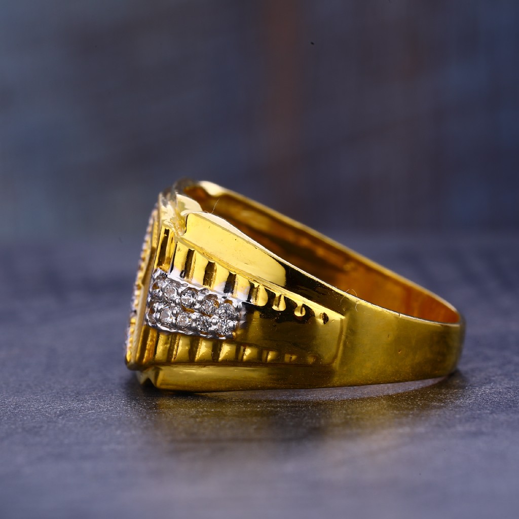 916 Gold Cz Classic Hallmark Mens Ring MR656 - Image 2
