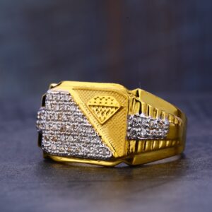 916 Gold Cz Classic Hallmark Mens Ring MR656
