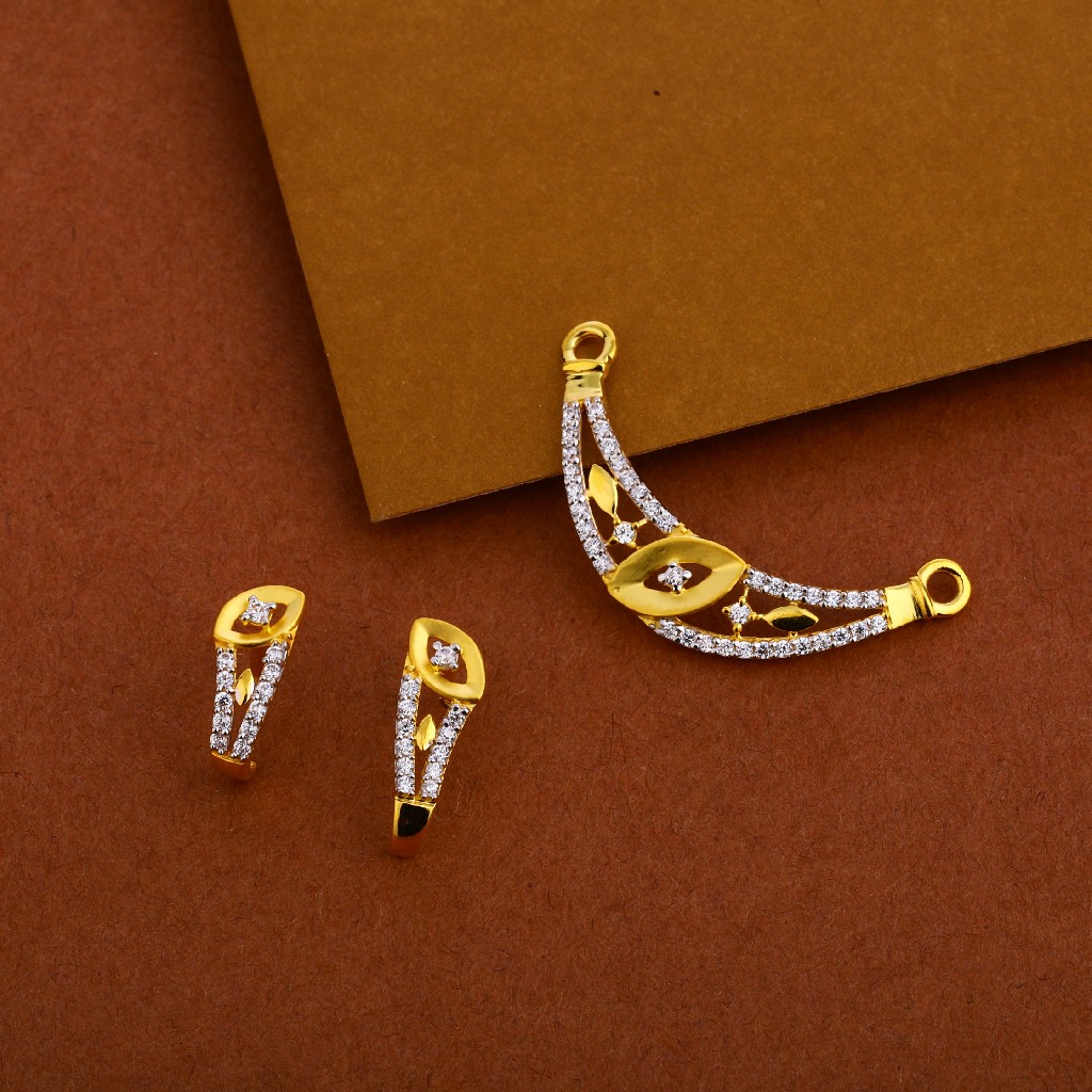 22kt Gold cz Classic  Mangalsutra Pendant Set MP242