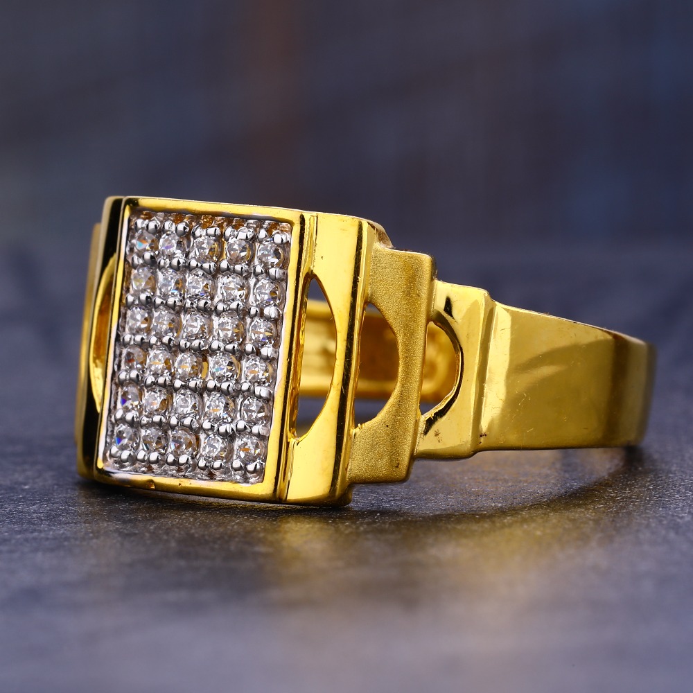 916 Gold Cz Delicate Men's  Ring MR663