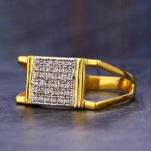 916 Gold Cz Fancy Men's  Ring MR661