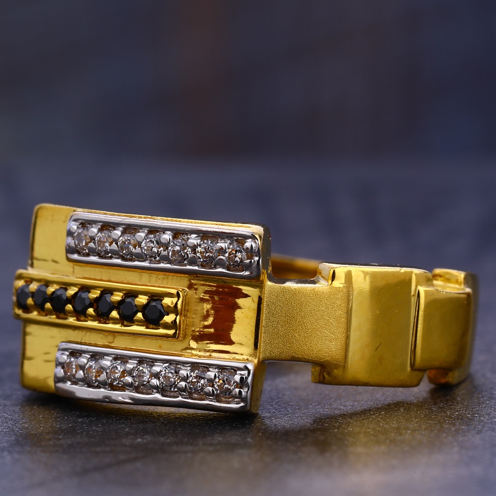 916 Gold Cz Hallmark Classic Gent's  Ring MR657