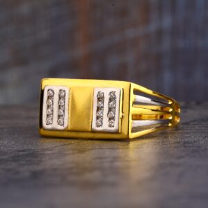 916  Gold Diamond  Classic Gentlemen's  Ring MR592