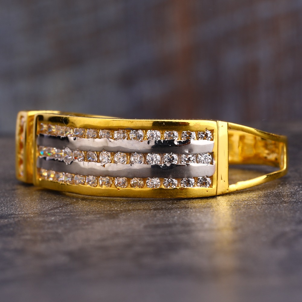 22CT CZ  Gold Fancy Men's Ring MR571