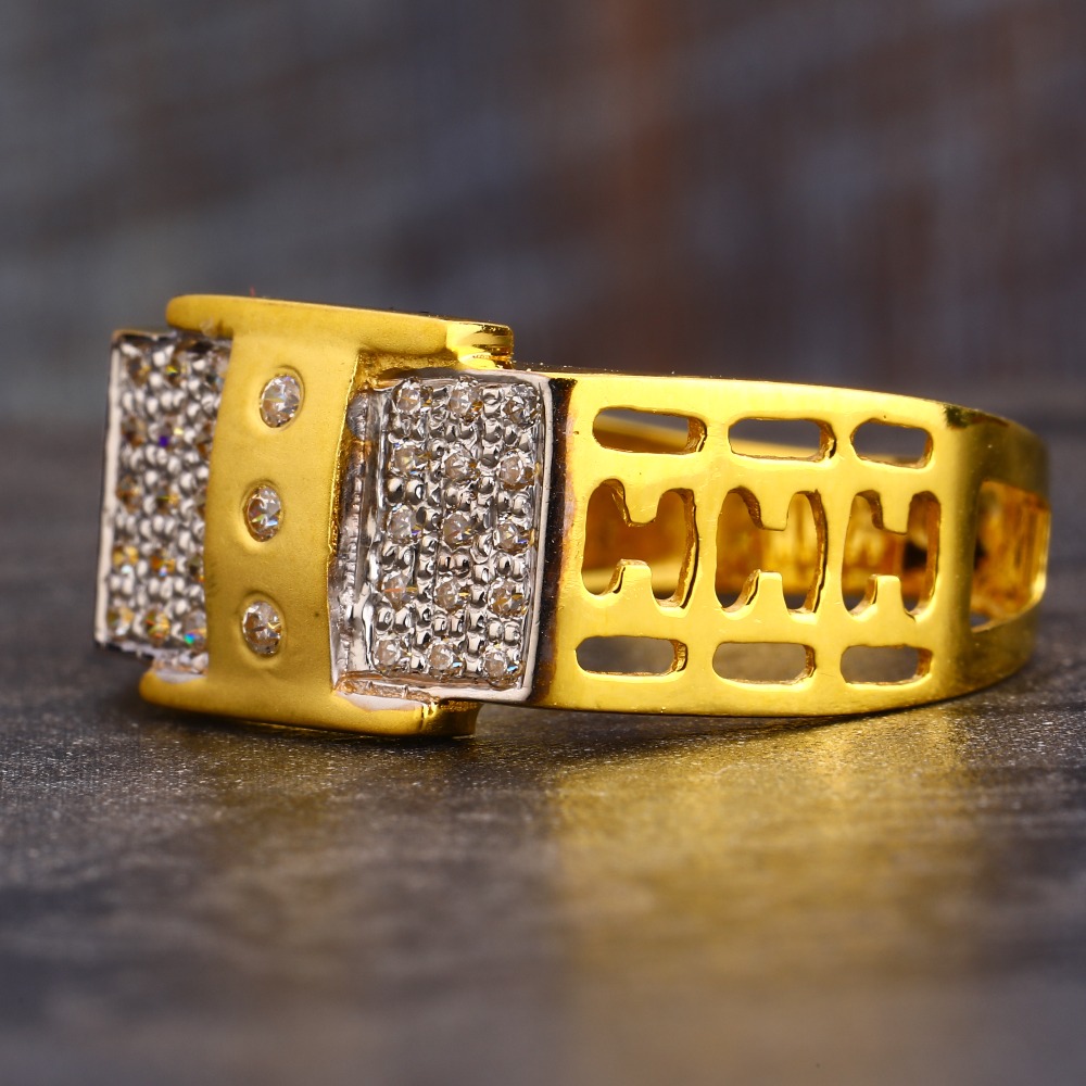 22KT Gold CZ Hallmark Fancy Gentlemen's Ring MR629