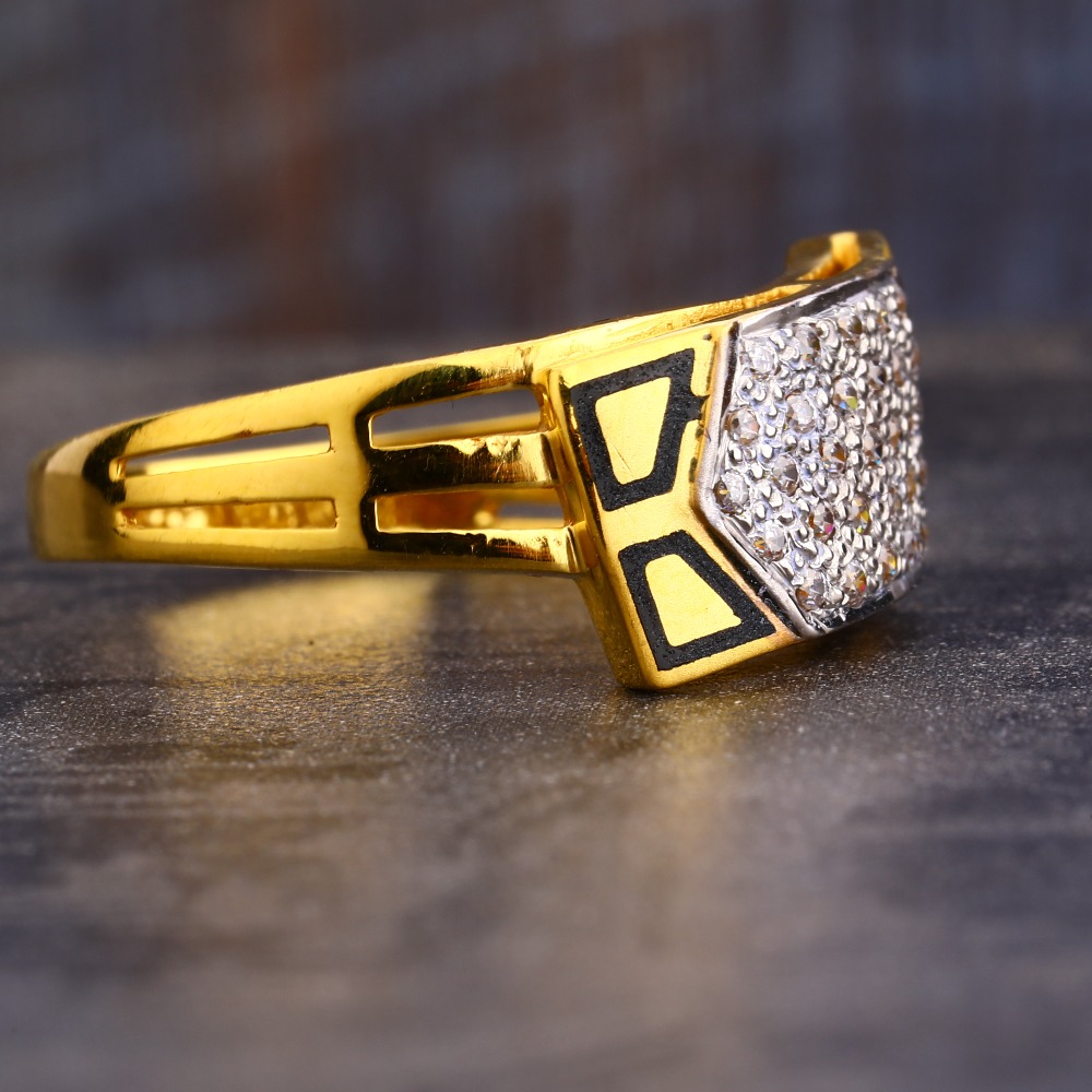 916 Gold CZ Hallmark Designer Men's Ring MR611 - Image 3