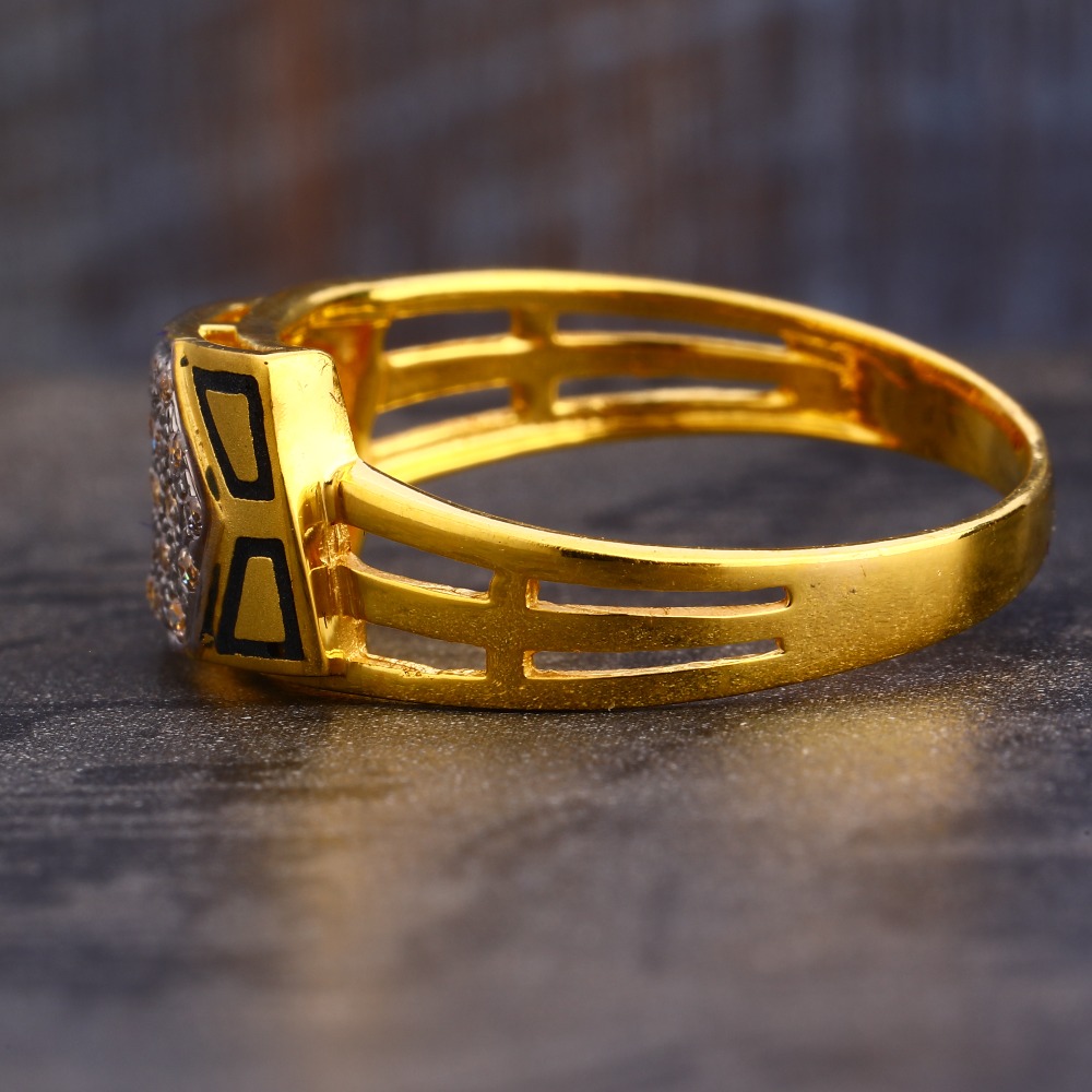 916 Gold CZ Hallmark Designer Men's Ring MR611 - Image 2