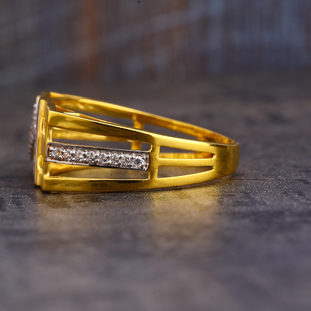 916 Gold CZ Hallmark Men's Ring MR608 - Image 2