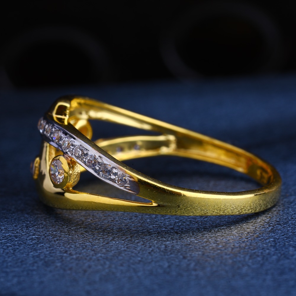 22CT Gold CZ Hallmark Gorgeous Ladies Ring LR222 - Image 2