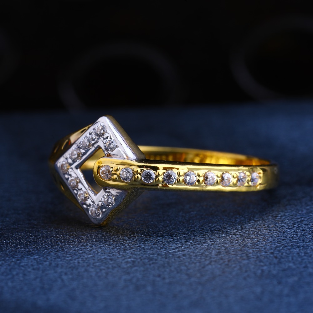 22CT Gold CZ  Stylish Ladies Ring LR215