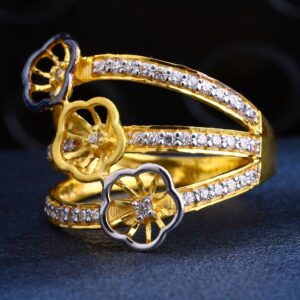 22CT Gold CZ Fancy Ladies Ring LR213