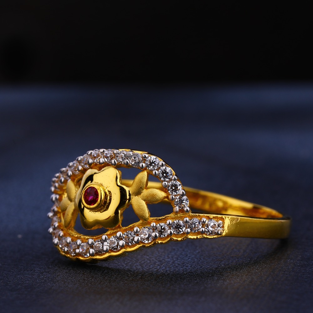 916 Gold  CZ Hallmark Delicate  Women's  Ring LR396