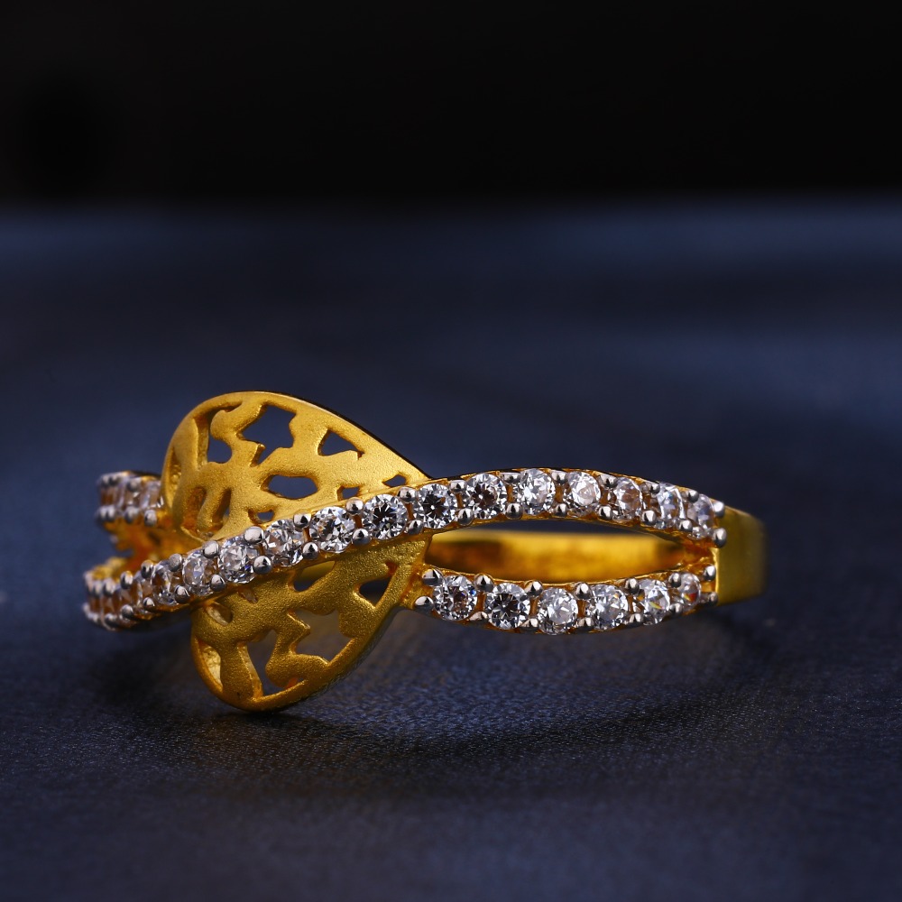 916 Gold  CZ  fancy Women's  Ring LR390