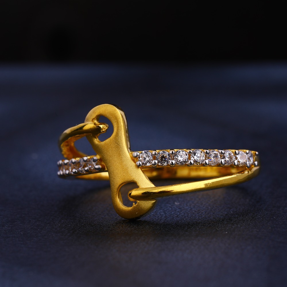 916 Gold  CZ  Stylish Women's  Ring LR385