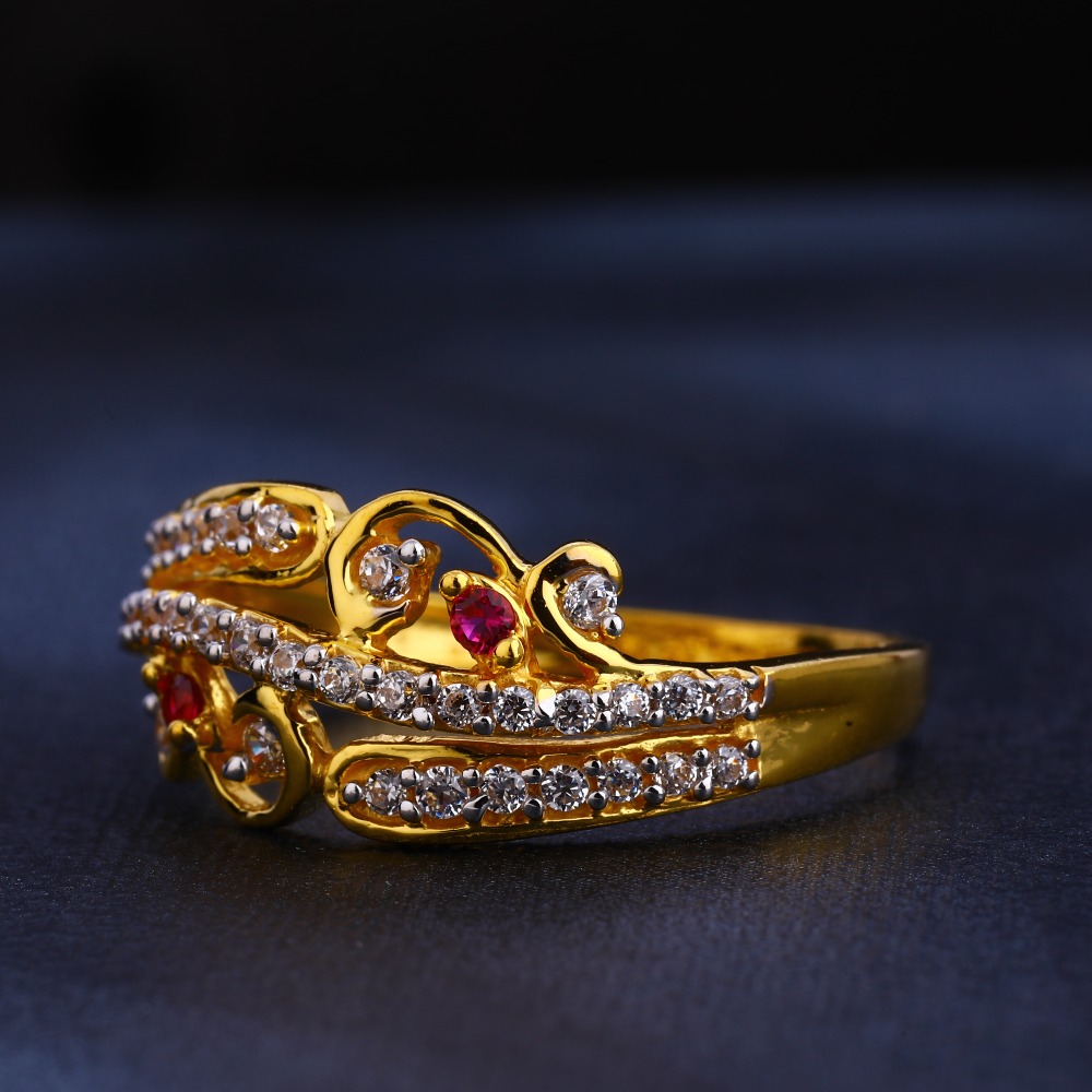 916 Gold  CZ  Stylish Hallmark  Ladies Ring LR377