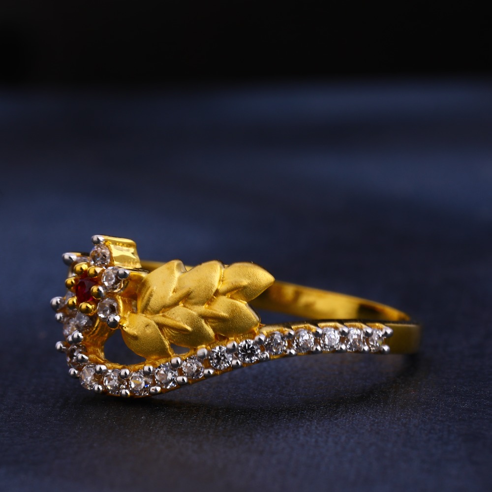 916 Gold  CZ  Exclusive Hallmark  Ladies Ring LR375