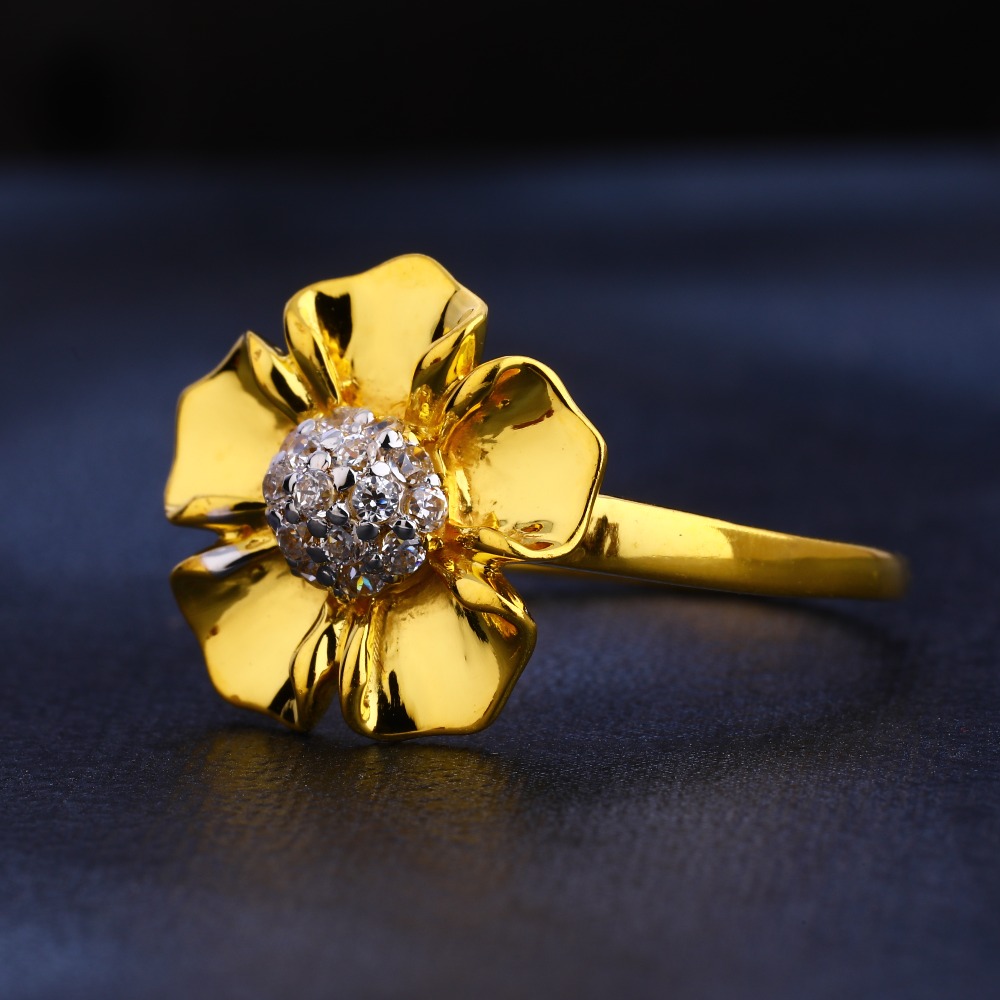 916 Gold  CZ  Exclusive Hallmark  Ladies Ring LR375