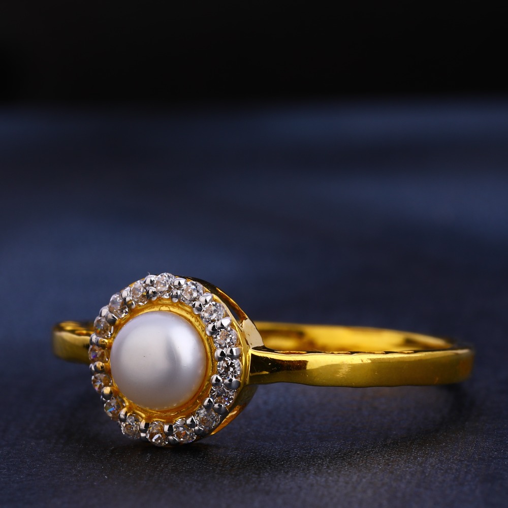 916 Gold CZ Gorgeous Ladies Ring LR370
