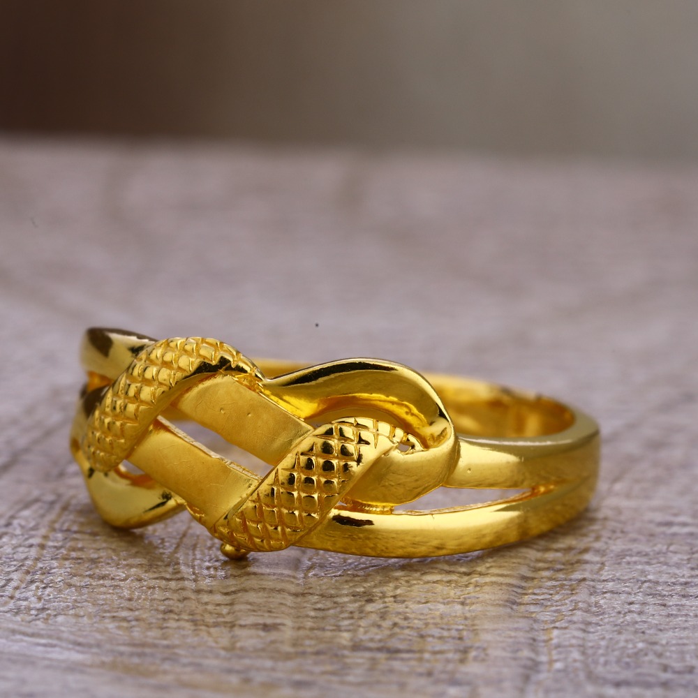 750 Gold Hallmark Delicate Plain Ladies LPR481