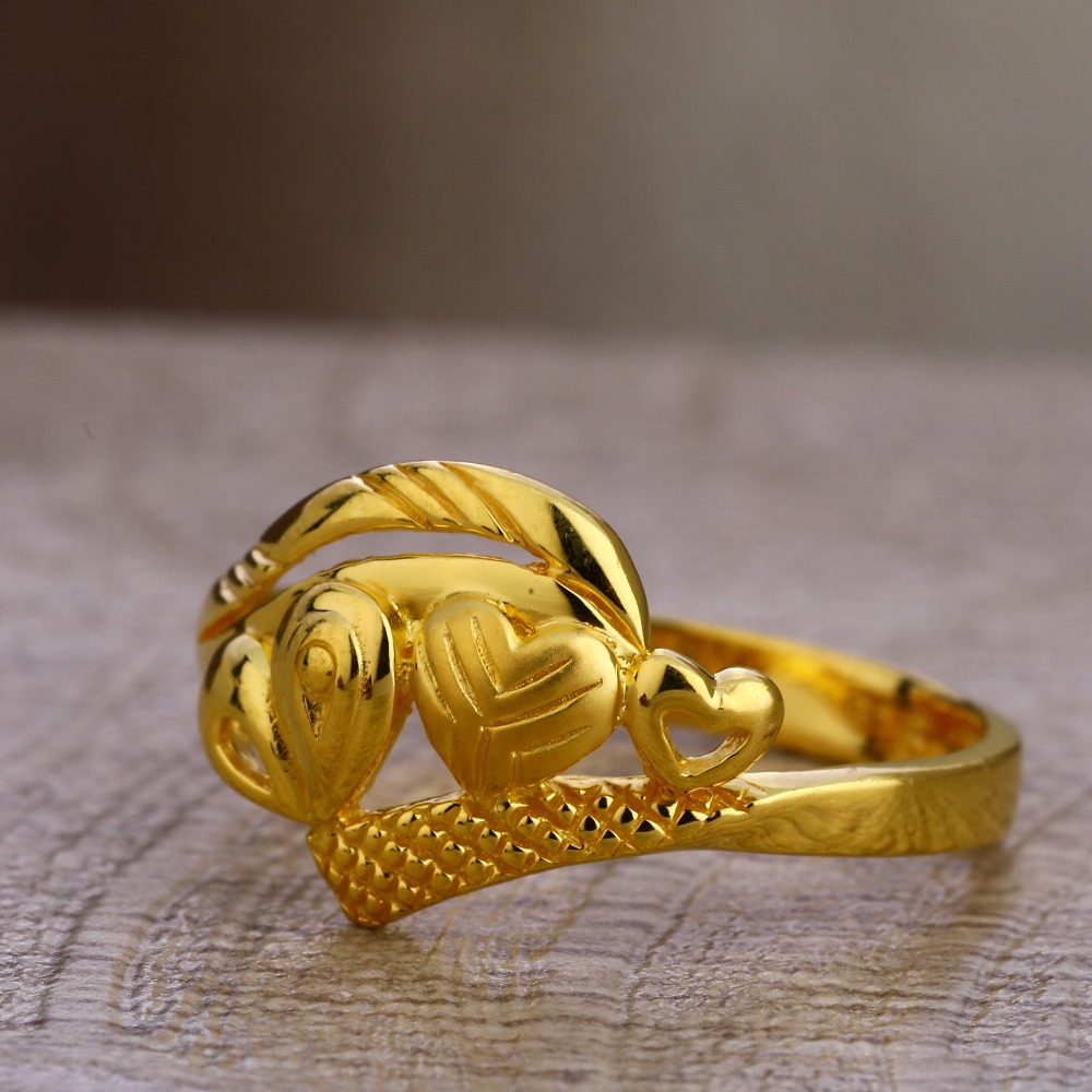 750 Plain Gold Women's Heart Design  Hallmark Ring LPR468