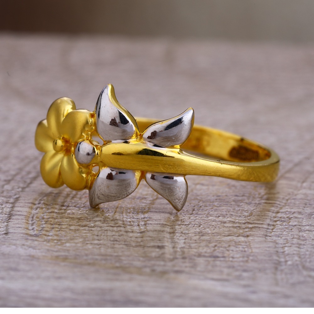 750 Gold Ladies Gorgeous Plain Ring LPR466