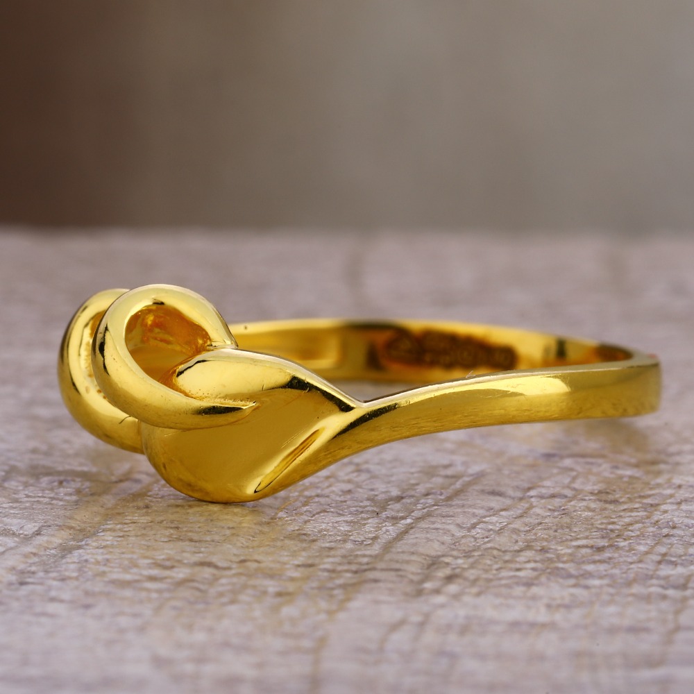 22KT Gold Women's Classic Plain Ring LPR420