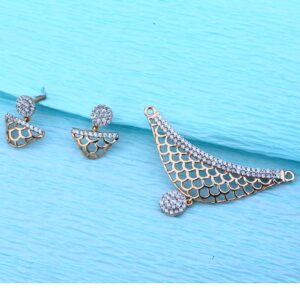 18KT Rose Gold Ladies Hallmark Delicate Pendant Set  RMPN49