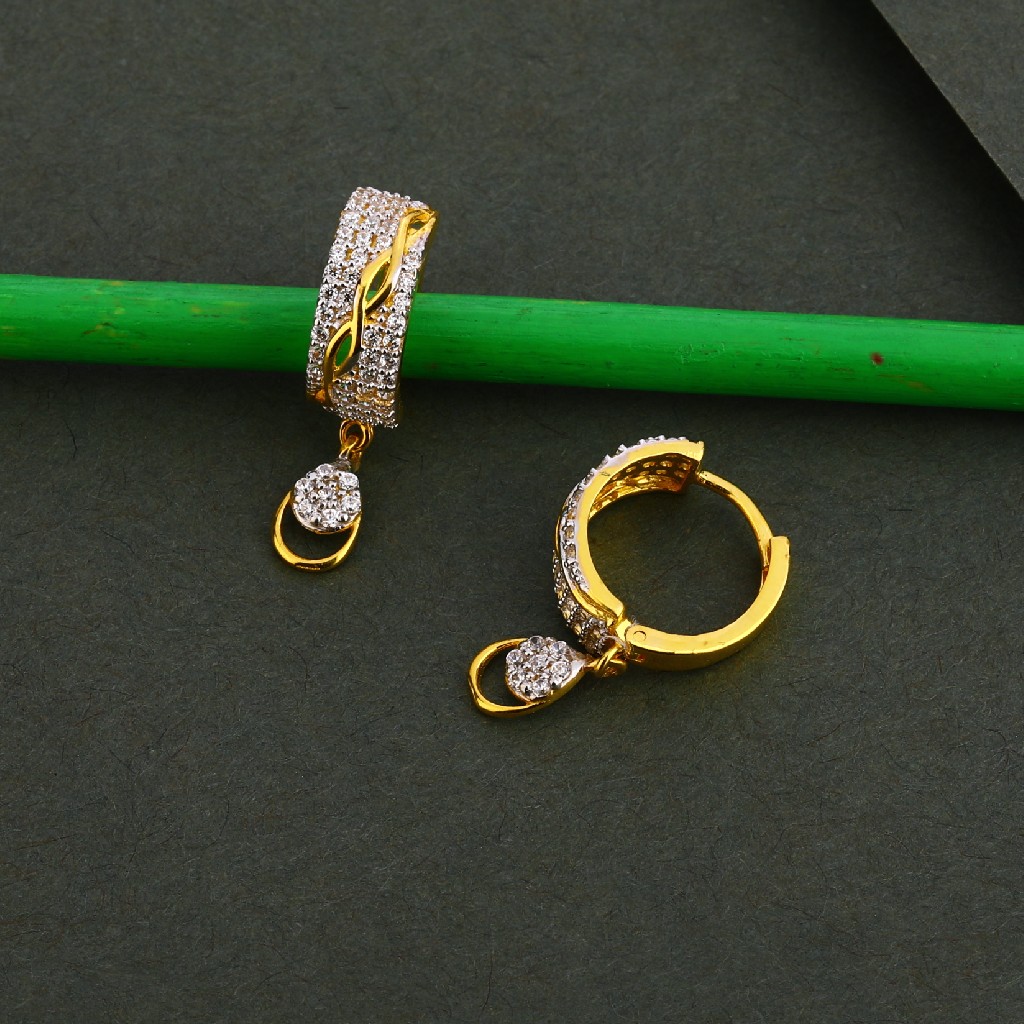 750 Gold Cz Gorgeous Women's Earring Bali LFB115