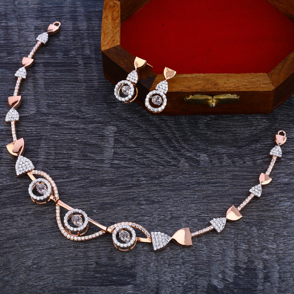 18KT Rose Gold Stylish Women's Necklace Set RN137