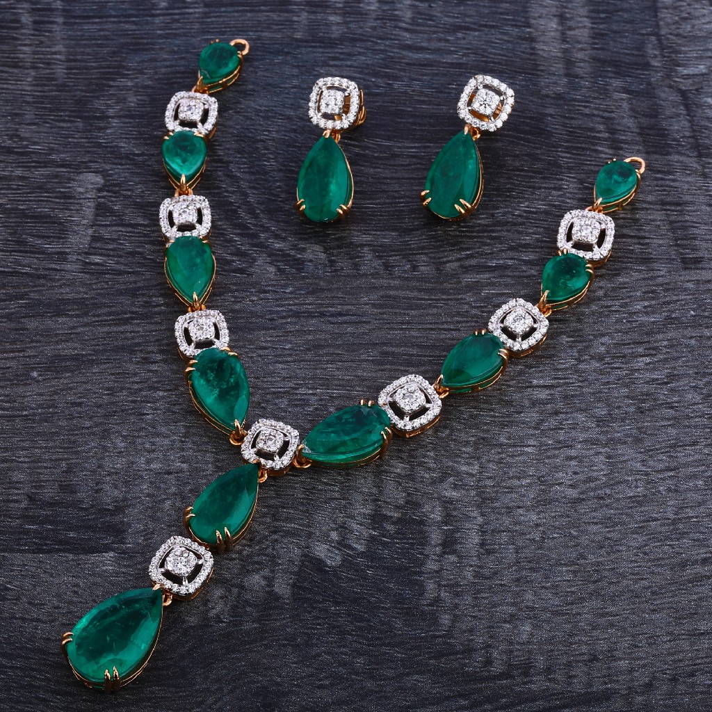 750 Rose Gold Fancy Necklace Set RN119