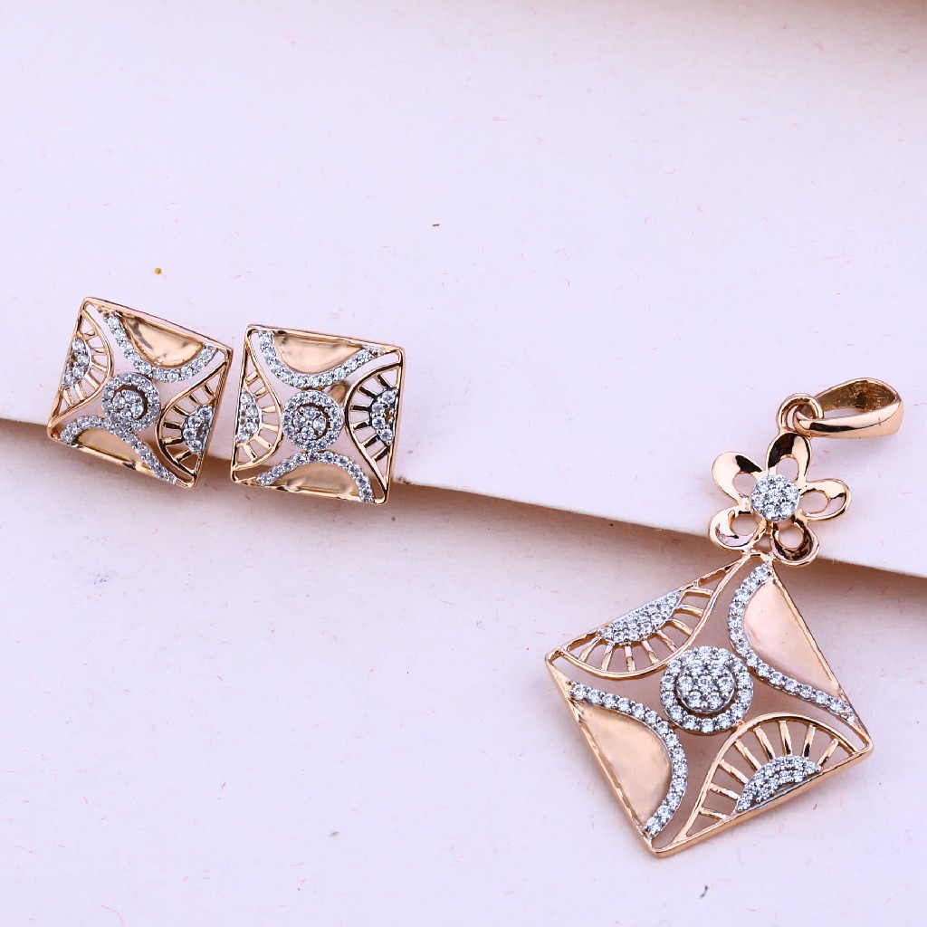 750 Rose Gold Classic Hallmark  Pendant Set RPS52