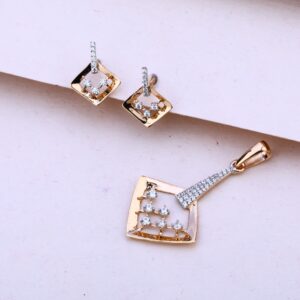 18CT Rose Gold Classic Hallmark  Pendant Set RPS142