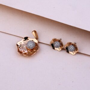 18KT Rose Gold Diamond Hallmark Pendant Set RPS107