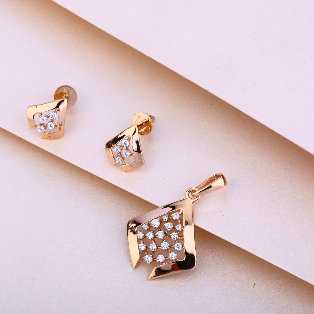 18KT Rose Gold Fancy Pendant Set RPS19