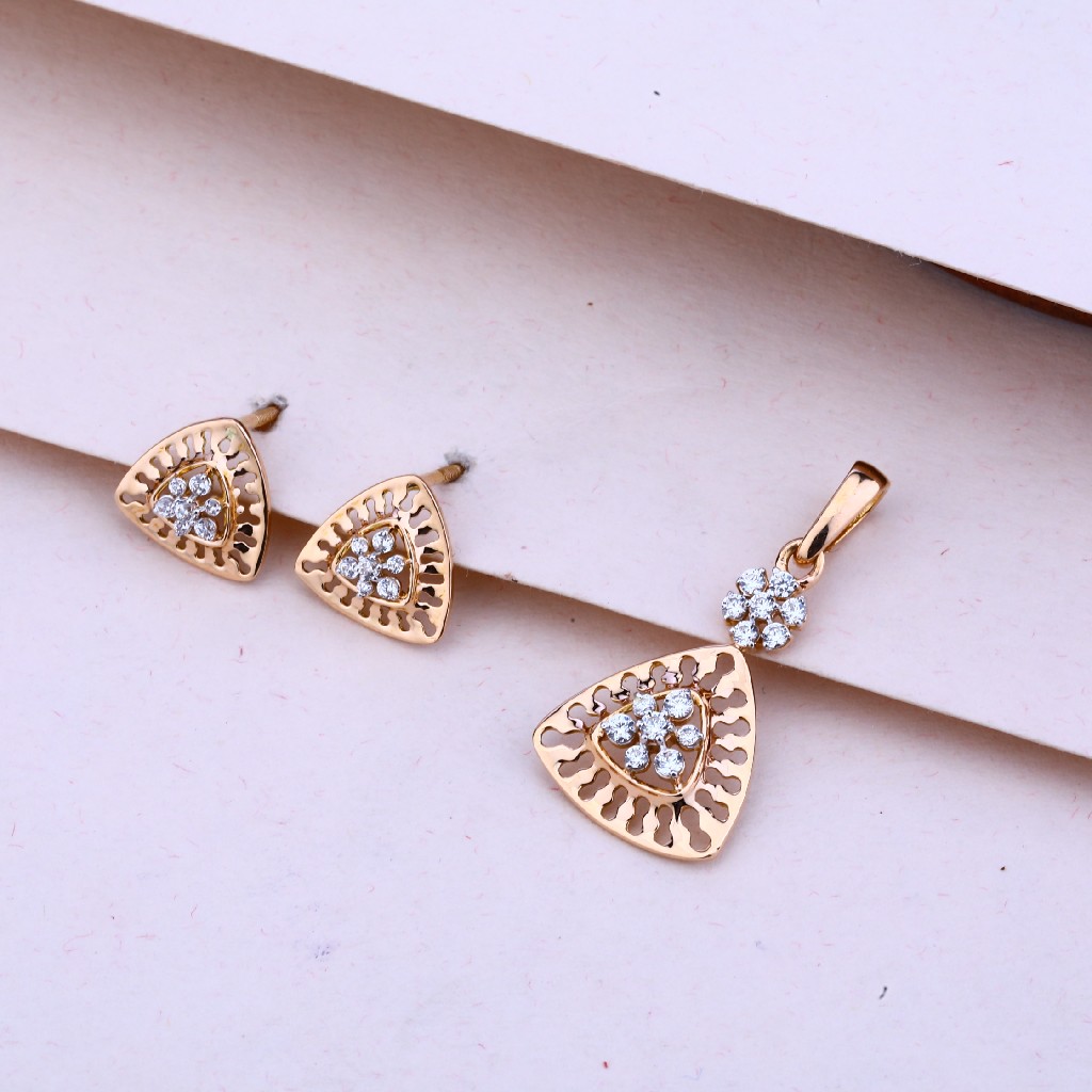 750 Rose Gold Designer Pendant Set RPS69